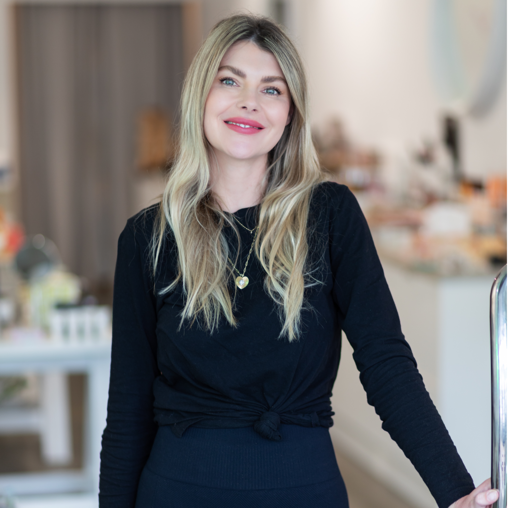 EVOLVh has Landed in Australia at Clean Beauty Market!