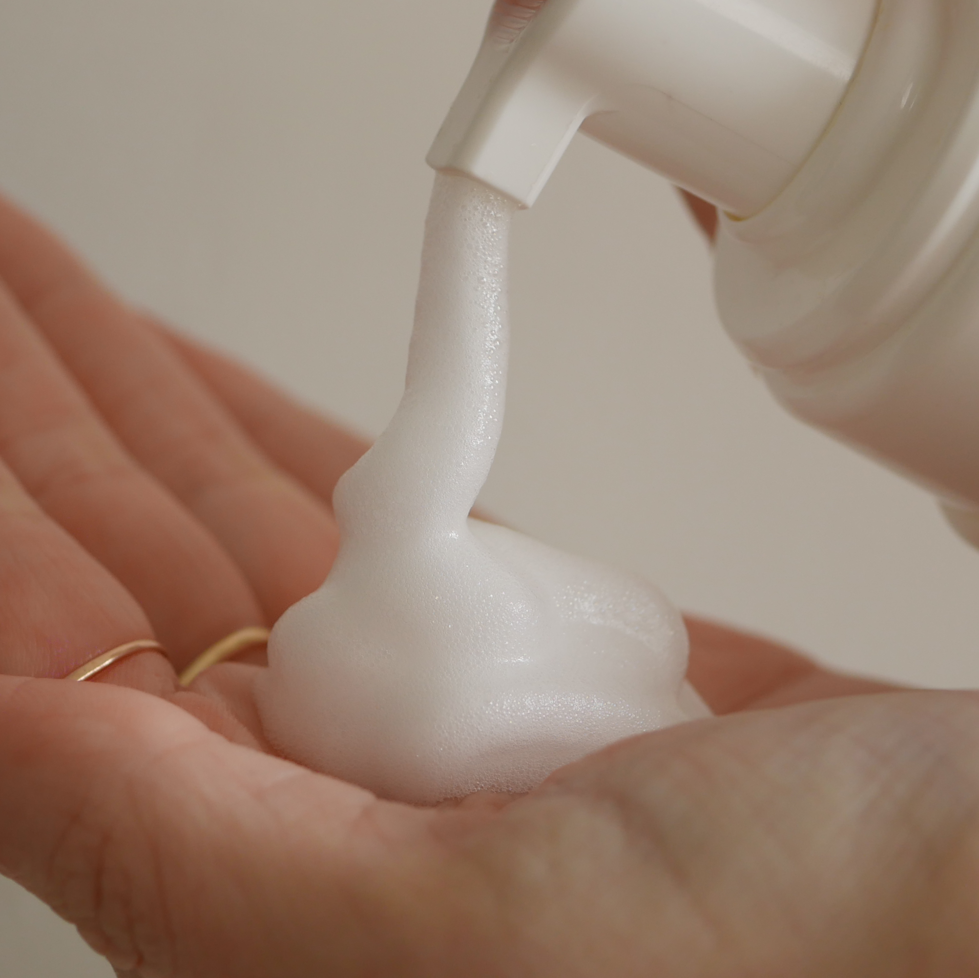 InstaVolume Mousse How-To Videos