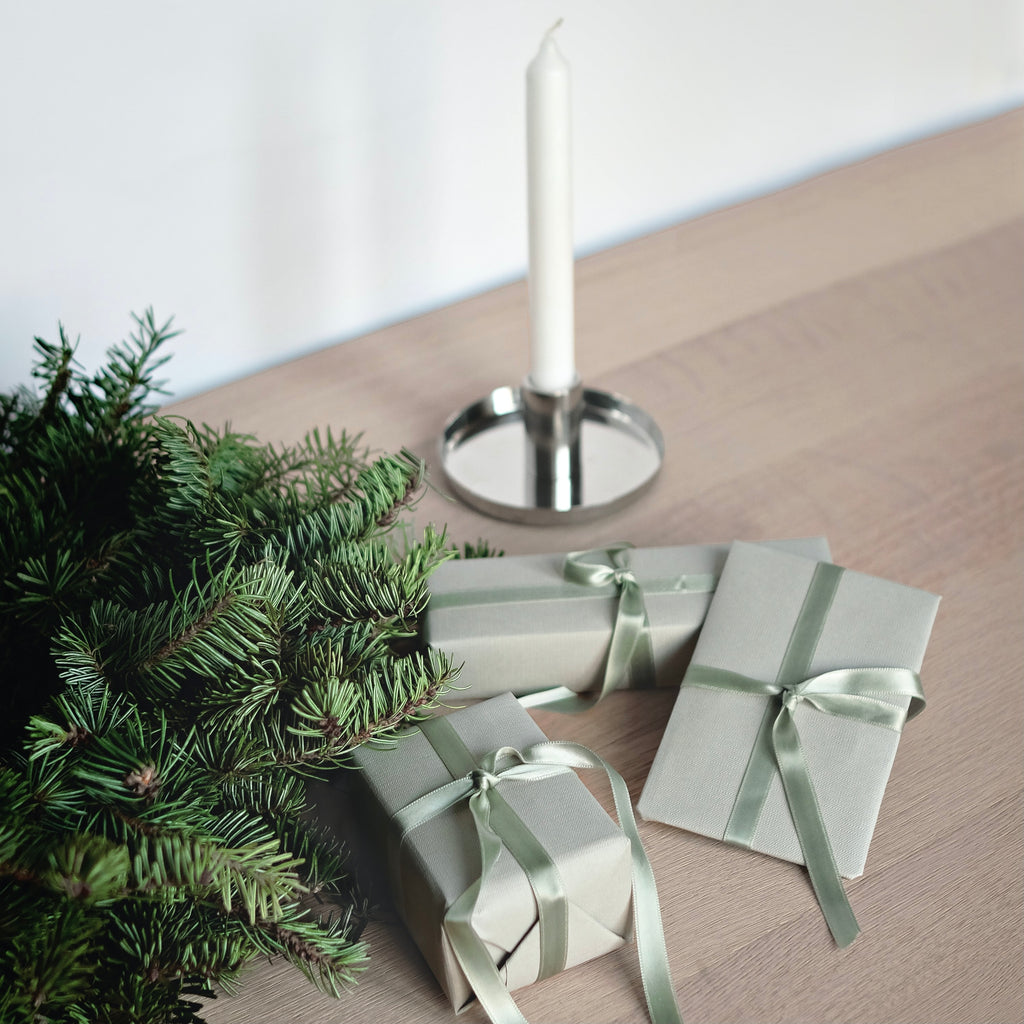 Our Team's Gift & Receive Guide